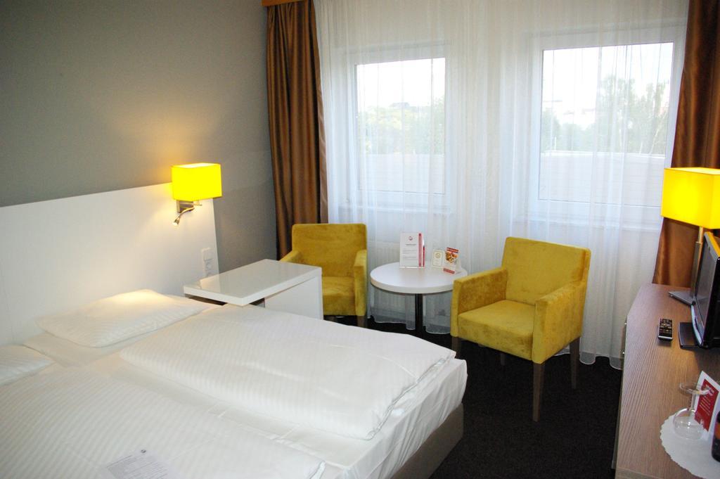 Astral'Inn Leipzig Hotel & Restaurant Kültér fotó